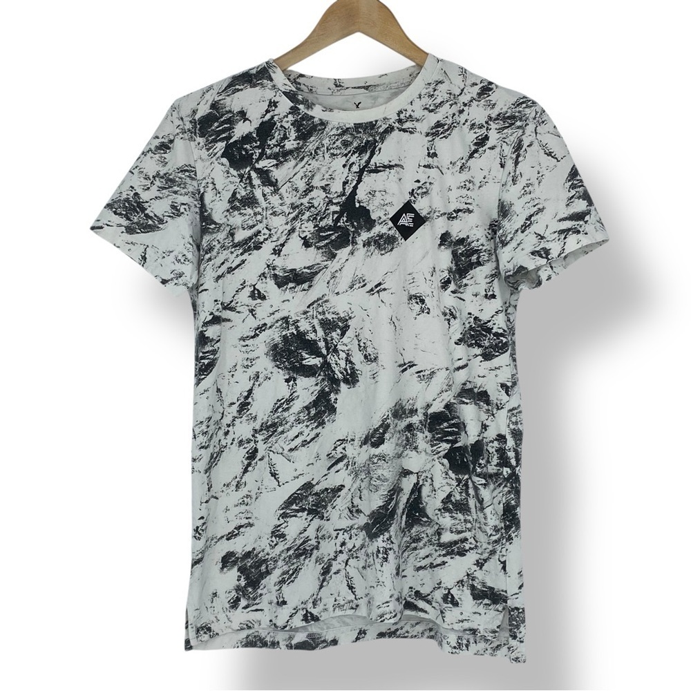 American Eagle Crewneck Short Sleeve Black Splattered Casual T-Shirt Size Small